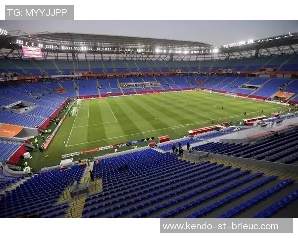 世界杯历史纵览:从首届到现代赛事的演变与全球影响