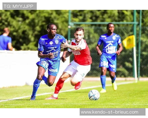 阿雅克肖与尼奥特的精彩对决揭示法乙联赛的竞争态势与球队实力分析